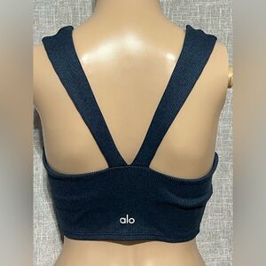 Alo YogaRibbed Alosoft bra tank top~SMALL ~navy